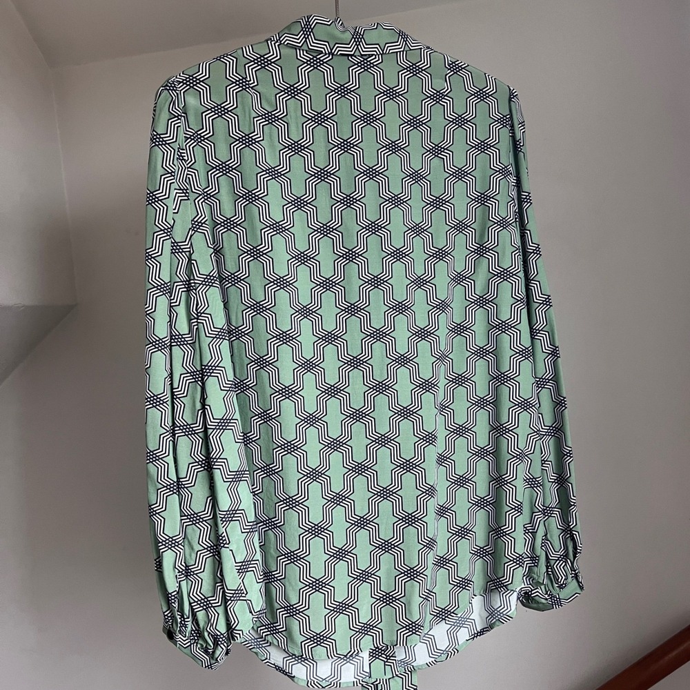 Emerson Fry Blouse Large Green Geometric Trellis Tie Neck Bow Button Down Top - Picture 5 of 6